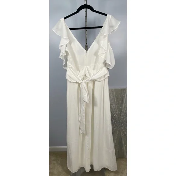 NWT City Chic White Ivory Frill Treasure Cold Shoulder Flutter Sleeve Maxi Sz 18 - Picture 5 of 9